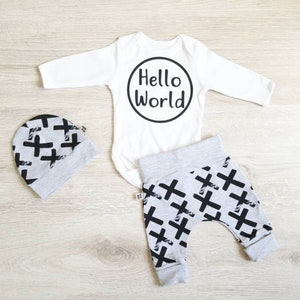 Neugeborene gehen nach Hause Set, Willkommen zu Hause Set, Neugeborene Baby Jungen erstes Outfit, niedliches Baby Jungen Outfit, Baby Geschenk Idee, Baby Geschenk Set Bild 3