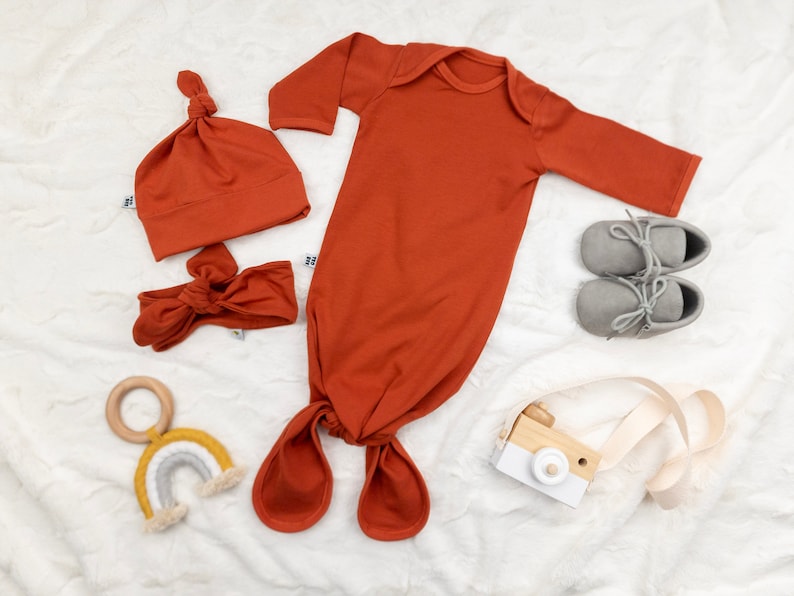 Burnt orange knotted baby gown with top knot hat or headband, baby girl or boy coming home outfit image 1