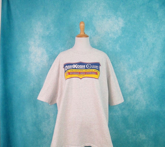 Vintage Osh Kosh Classic Graphic T-shirt 90's Adu… - image 1