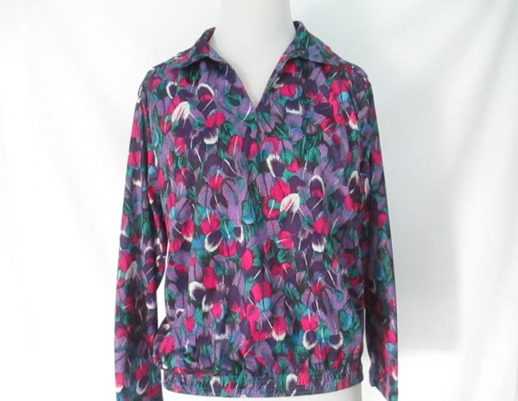 1970's Blouse Kaleidoscope Silky Shirt Floral/Fea… - image 1