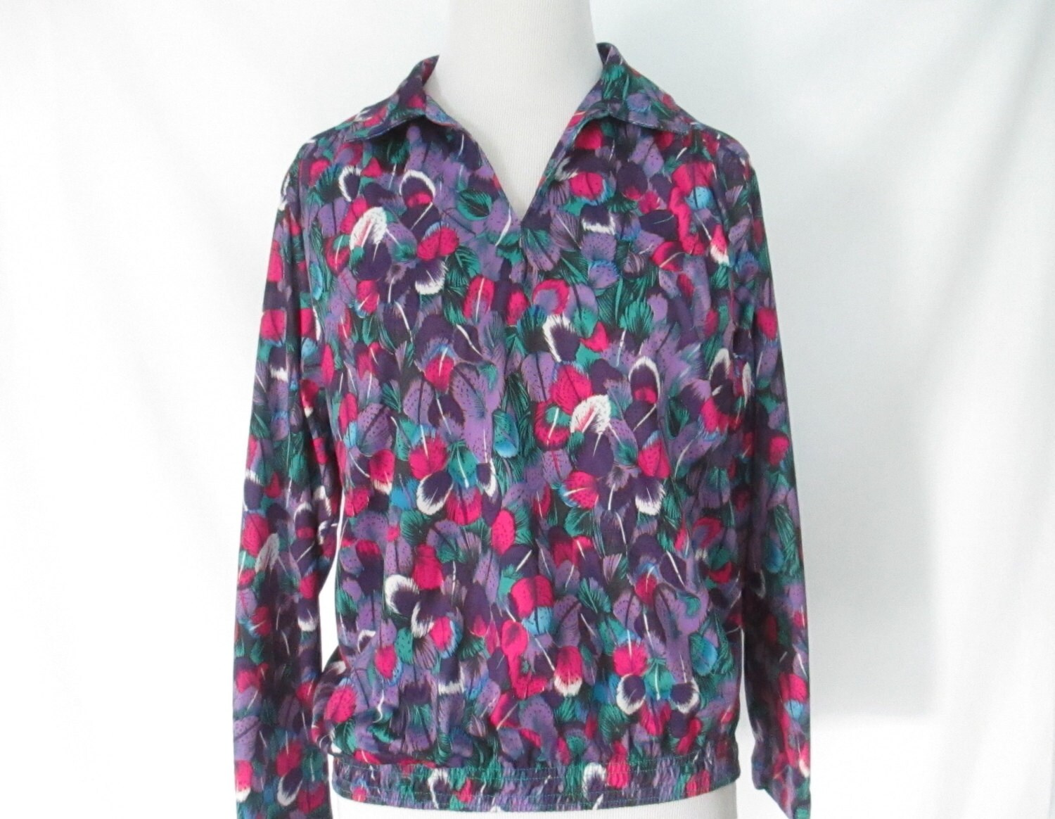 1970's Blouse Kaleidoscope Silky Shirt Floral/feather - Etsy