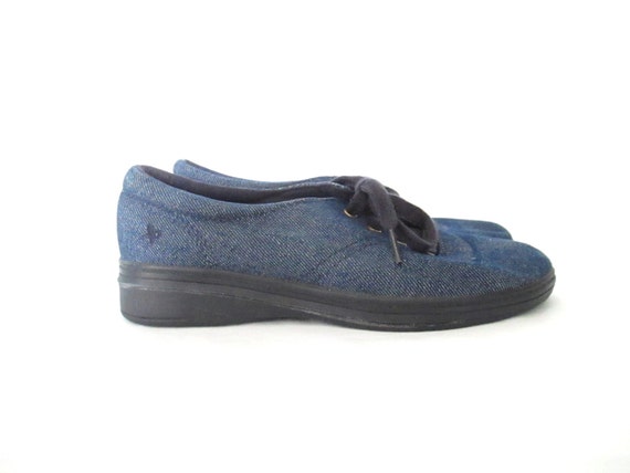 90er Jahre Schnürschuhe Denim Tennis Schuhe Heuschrecken Jean Sneakers 1990er Jahren Schuhe Jahrgang Sneakers dunkle Denim Tennis 90er Jahre Schnürschuhe Denim Tennis Schuhe Heuschrecken Jean Sneakers 1990er Jahren Schuhe Jahrgang Sneakers dunkle Denim Tennis