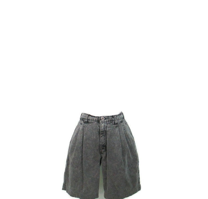 Vintage Levis SilverTab Jean Shorts Mens 31 Loose Fit Pleated Jorts 90s USA