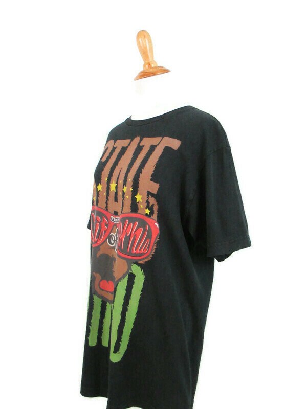 Vintage 90's Volcom Shirt Unisex Adult Medium Cotton VOLCOM