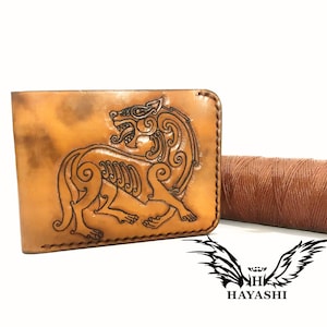 Echtes Leder Brieftasche, handgefertigte Brieftasche, Initails geschnitzte Brieftasche, einzigartiges Geschenk, Männer Geschenk, Vaters Geschenk, Jahrestagsgeschenk, Wolf Brieftasche
