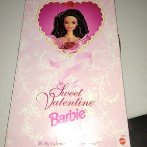 Vintage Mattel 1995 Mattel/Hallmark Valentines Barbie