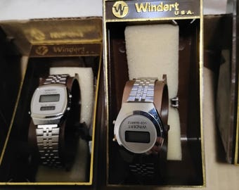 Vintage Lot of 1970s/1980s Windert Solar Digital Watches (14) Mens and Womens