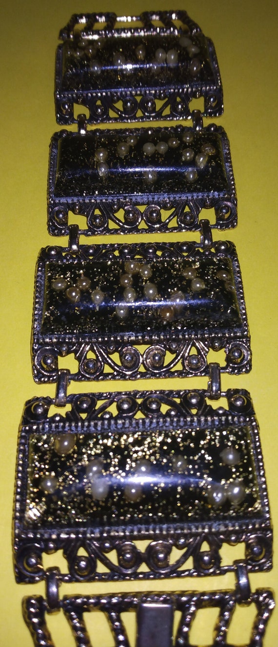 Vintage Brown 4 Panel Lucite Confetti Bracelet, G… - image 2