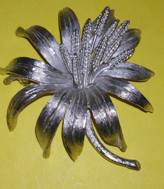 Vintage BSK Textured Flowers Brooch, Silver Tone