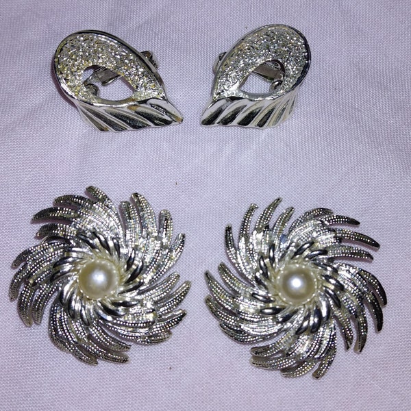 Vintage Sarah Coventry Silver Tone Clip On Earrings, 2 Pair