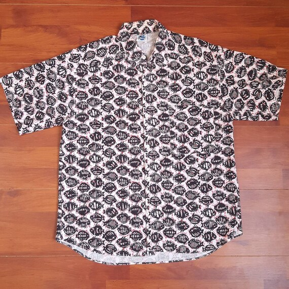 Fish button up shirt Clearance
