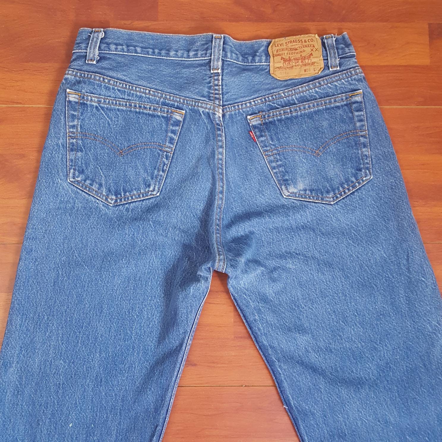 501xx Jeans Light Medium Wash Fit 