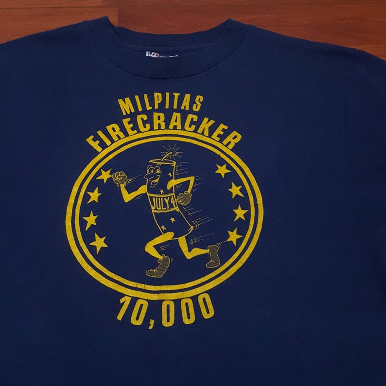 Blue Made in USA 80/'s Running Shirt Vintage Hanes Fifty-Fifty Vintage Running Milpitas July 4th Firecracker 10,000 Fits Like M