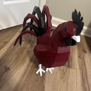 GAMECOCKS 3D Poly Papercraft - Rooster Free Standing, Garnett, Black, White