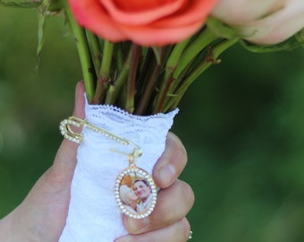 Remembrance Photo Pin for Wedding Bouquet- Bouquet Photo Charm- Memory Pin- Bride Bouquet Memorial Charm- Wedding Photo Charm Bouquet