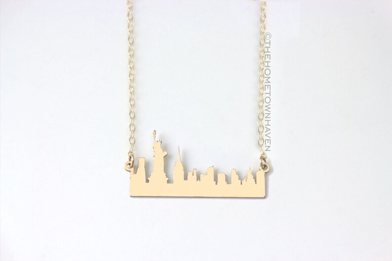 vacation souvenir New York skyline necklace New York vacation necklace New York necklace