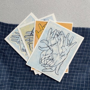 Mains - Ensemble de 4 cartes postales / tirages d’art - (4,5 X 6 pouces) Impressions de peintures à l’huile originales et de dessins au fusain
