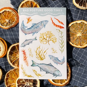 Feuille d’autocollants de poissons et d’algues, 15 autocollants de varech et de poisson, autocollants de planificateur et de journalisation de balles à partir de peintures à l’aquarelle, varech de taureau, océan