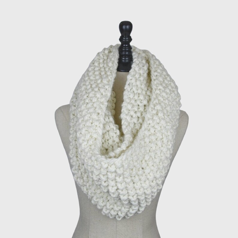 Knit Scarf Infinity Cream Chunky Knit Circle Scarf Cowl Etsy