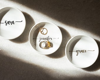 Personalized Jewelry Dish, Custom Trinket Holder, Personalized Bridesmaid Gifts, Ring Dish, Porcelain Ring Tray, Bridesmaid Proposal Gift