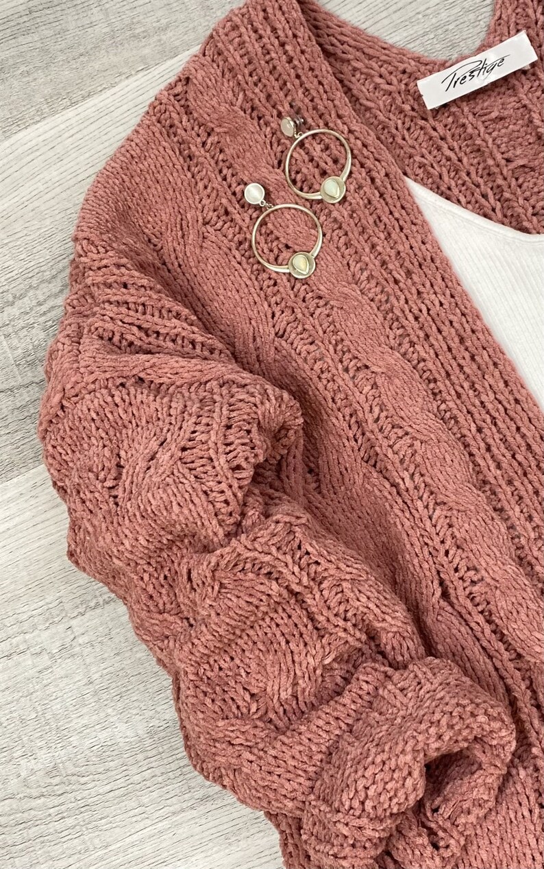 Supersoft Geometric Pattern Pockets Button Knit Cardigan