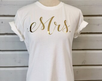 New Bride Tee, Shower Gift, Bridal Gift, T-Shirt for the Bride, Mrs. Tee