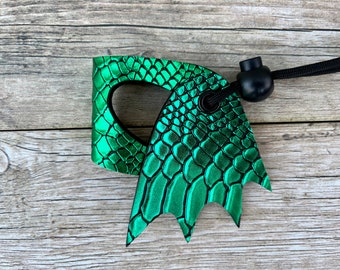 Vegan Leather Lizard Harness--Metallic Green with Wings