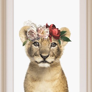 Impresión de corona de flores de león, impresiones de animales de safari, arte imprimible para guardería, cachorro de león, decoración de guardería de safari, león bebé, animales de safari, arte para guardería
