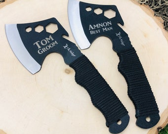 Zestaw 2 personalizowanych siekier dla drużbów z nylonowym pokrowcem, grawerowany prezent ślubny