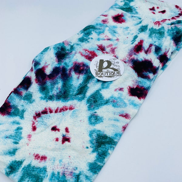 TIE DYE LEGGINGS. Super soft leggings. Leggings. High waisted leggings. Yoga leggings.  Plus size leggings.