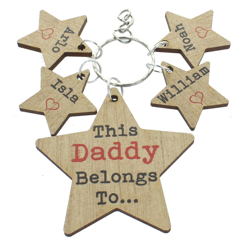 This Daddy Belongs To Keyring Personalised Fathers Day Gifts for Dad Grandad Mummy Grandpa Present Custom Family Children/'s Name Decoration