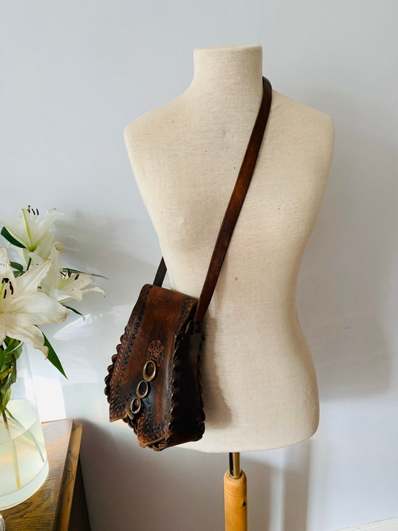 Vintage brown tooled leather boho bag, purse bohem