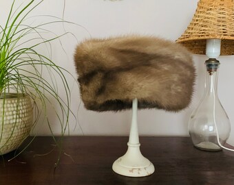 Vintage fur hat / Cossack, ladies, boho chic, fashionista