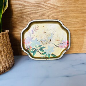 Vintage small tray, birds, gold, floral