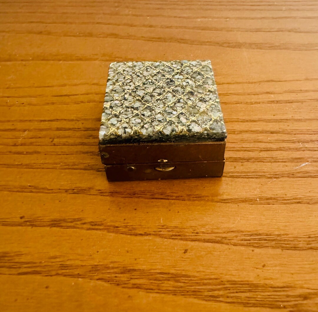 アンティーク雑貨 Vintage London Hallmark 1987 Pill Box