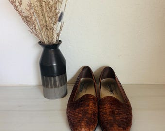 Ladies vintage shoes, woven flats, leather, loafers