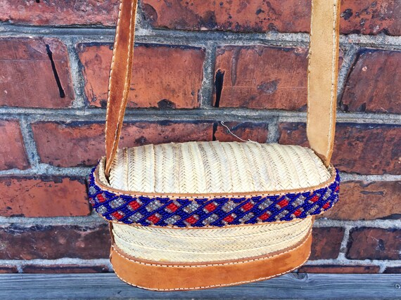 Vintage basket bag/purse/shoulder bag, beaded, bo… - image 1