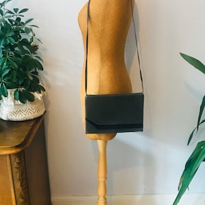 Vintage leather purse / bag / clutch, 1980s