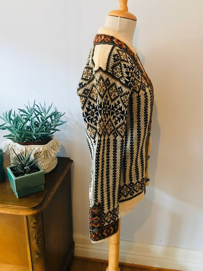 wool winter Holiday folk Vintage traditional Norwegian sweater