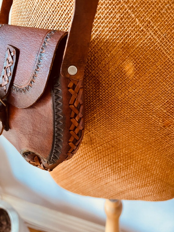 Vintage leather purse / bag, small, boho, western… - image 4
