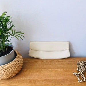 Clutch blanco vintage / bolso de noche, cuero vegano