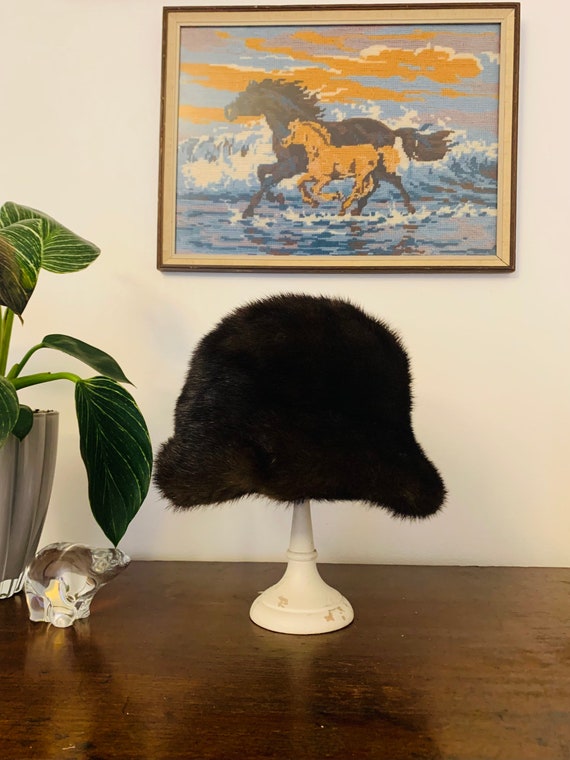 Ladies vintage hat, dark brown fur