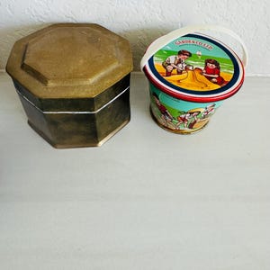 Small vintage bucket, metal, lidded, beach
