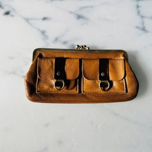 Vintage leather wallet, beige, boho chic, pockets, saddlery