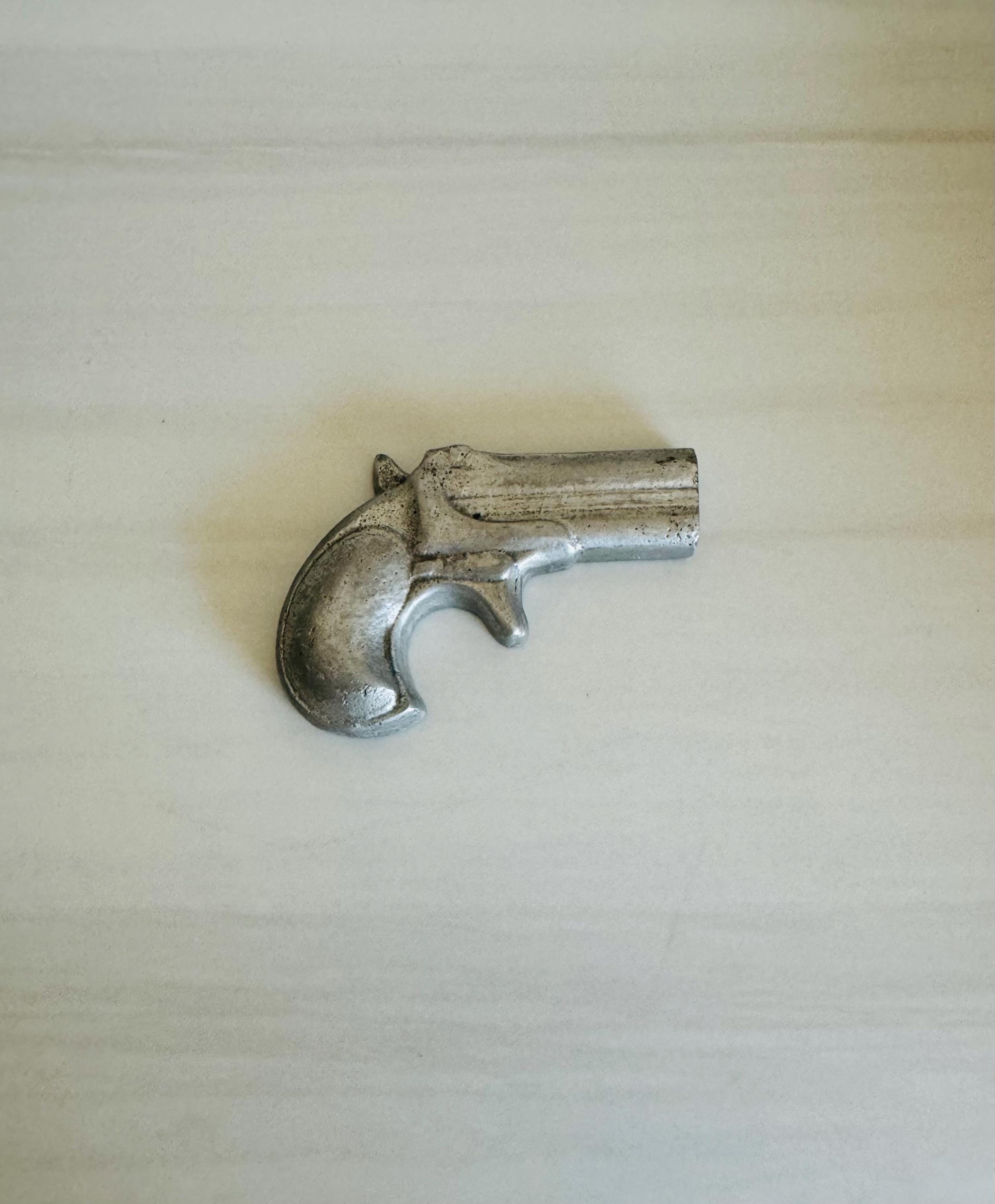 古風な装飾付きモデルガン 約34.5cm 飾り 工芸品 71uJzQfIBvL._UF350,350_QL80_.jpg