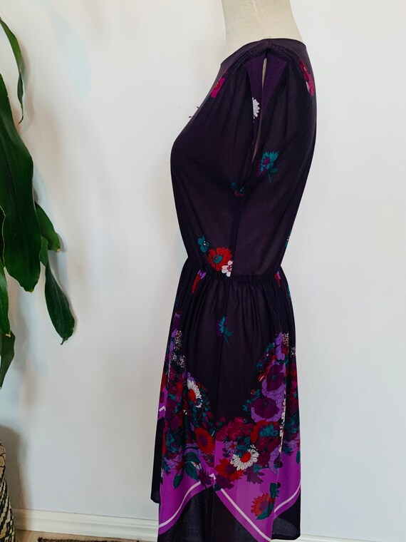 Vintage ladies dress, sheer purple floral print, … - image 4