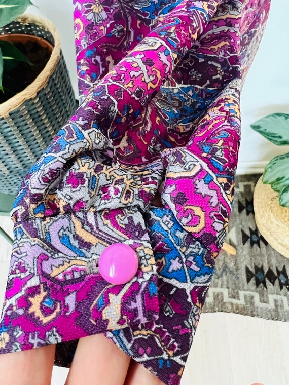 Ladies vintage blouse / top, belted, paisley, pur… - image 7