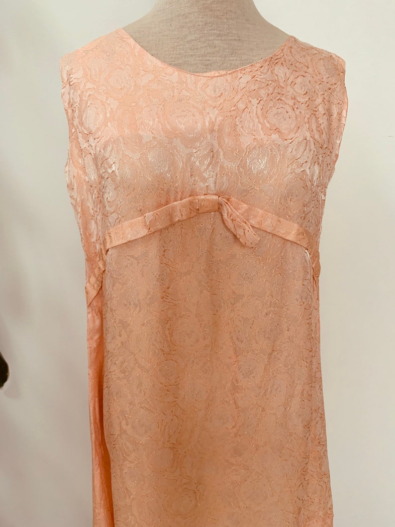 sheath flowers summer Womens vintage sleeveless dress peach 1960s flowers retro romantic