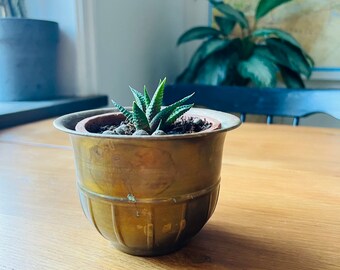 Vintage copper planter, round, metal pot, boho, colonial, small