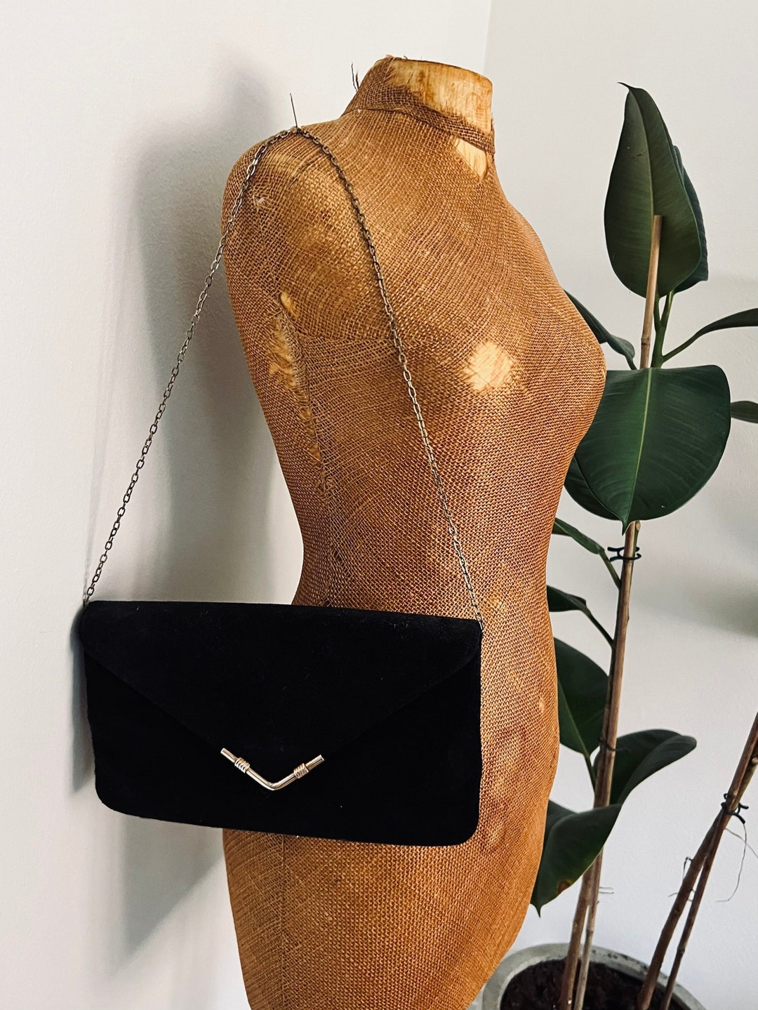 jw-anderson-small-chain-hobo-